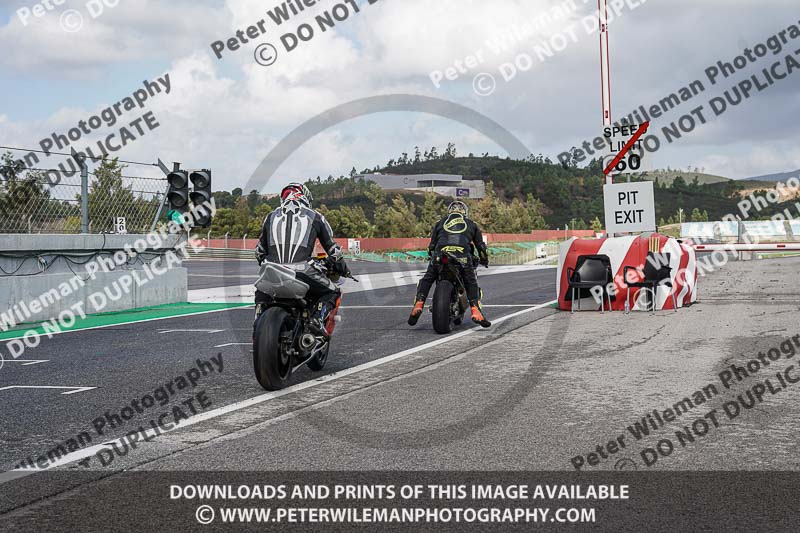 motorbikes;no limits;peter wileman photography;portimao;portugal;trackday digital images